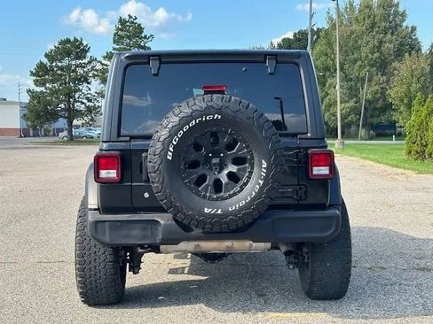 Used 2020 Jeep Wrangler Unlimited Sport S image 5