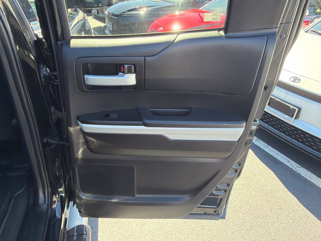 Used 2018 Toyota Tundra SR5 w/ TRD Off Road Package AWD/4WD image 12