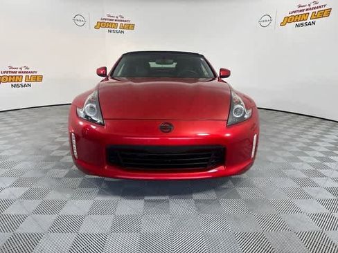 Used 2018 Nissan 370Z Touring Sport image 17