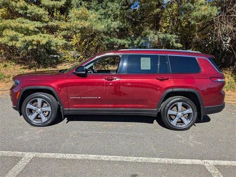 Certified 2021 Jeep Grand Cherokee L Limited w/ MOPAR Finishing Package image 2