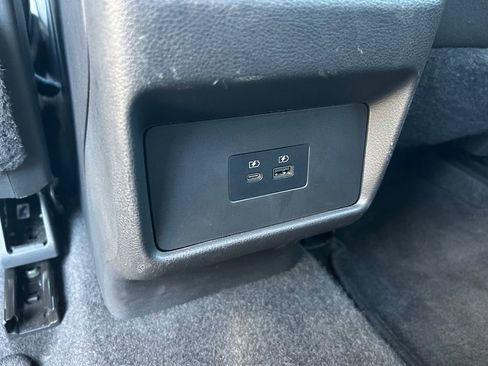 Used 2022 Nissan Rogue SV AWD/4WD image 36