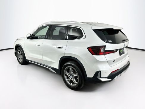 Used 2025 BMW X1 xDrive28i AWD/4WD image 5