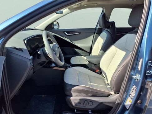 New 2026 Kia Niro SX image 16