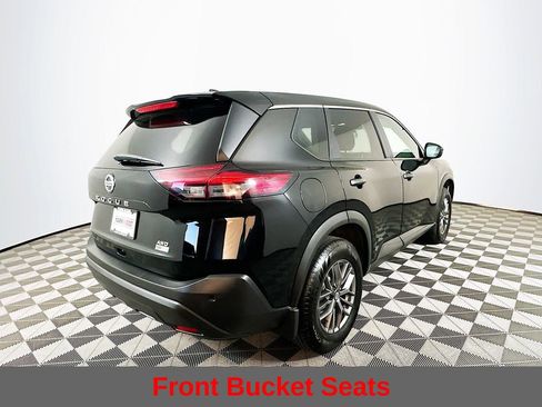 Used 2021 Nissan Rogue S image 11