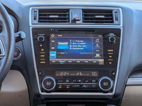 Used 2019 Subaru Outback 2.5i Limited image 18