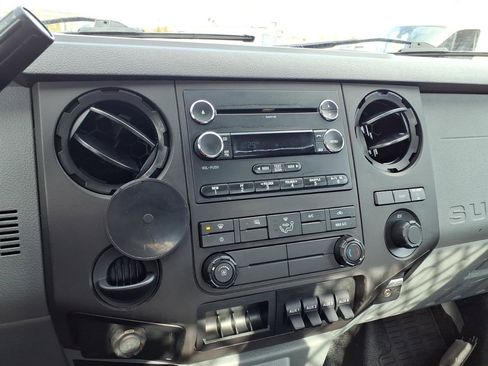 Used 2016 Ford F450 XL w/ Power Equipment Group image 21