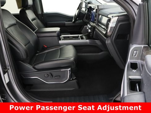Used 2024 Ford F250 Lariat w/ Lariat Ultimate Package image 43