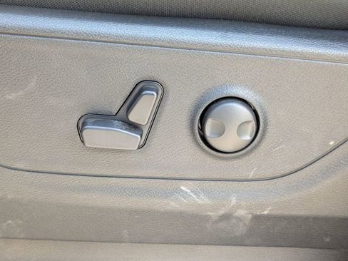 New 2026 RAM 1500 Big Horn AWD/4WD image 13