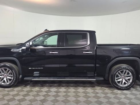 Used 2019 GMC Sierra 1500 SLT w/ SLT Premium Package AWD/4WD image 3