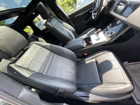 Used 2023 Land Rover Range Rover Evoque S AWD/4WD image 22