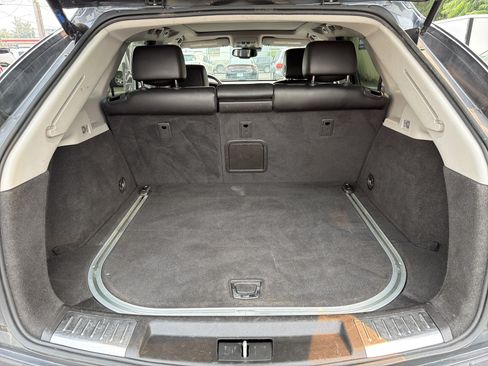 Used 2013 Cadillac SRX Luxury AWD/4WD image 4