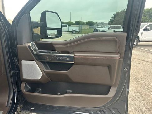 Used 2025 Ford F250 King Ranch AWD/4WD image 24