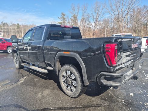 New 2026 GMC Sierra 2500 Denali w/ Denali Reserve Package AWD/4WD image 3