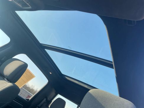 Used 2019 RAM 1500 Big Horn image 22