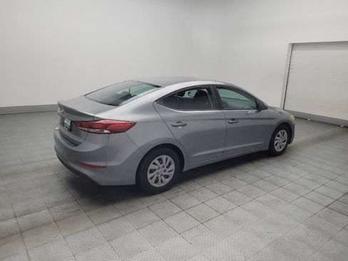 Used 2018 Hyundai Elantra SE FWD image 10
