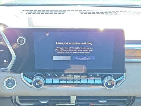 New 2026 GMC Canyon Denali w/ LPO, Denali Black Edition image 26