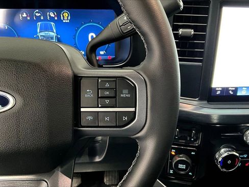 Certified 2025 Ford F250 Lariat w/ Black Appearance Package AWD/4WD image 22