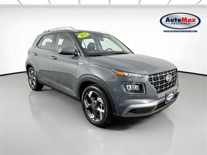 Used 2023 Hyundai Venue SEL