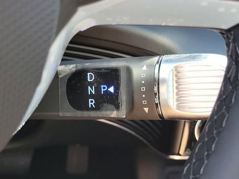 New 2026 Hyundai Ioniq 5 SE image 8