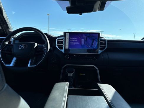 Used 2022 Toyota Tundra Platinum image 15