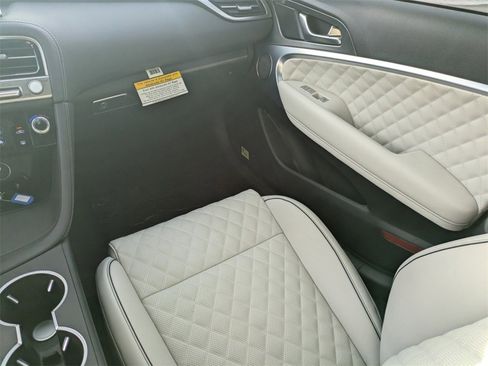 New 2025 Genesis G70 3.3T Advanced w/ Sport Prestige Package image 17