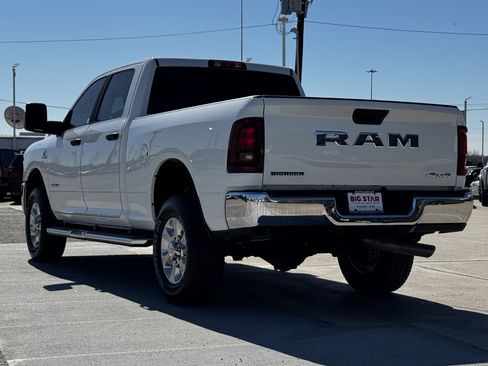 Used 2025 RAM 2500 Big Horn AWD/4WD image 8