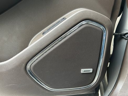 Used 2019 GMC Yukon XL Denali w/ Denali Ultimate Package image 28