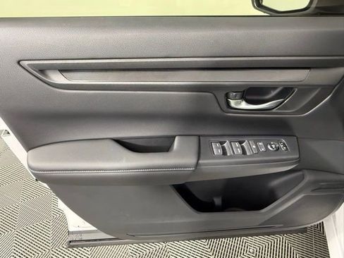 Used 2026 Honda CR-V EX image 14