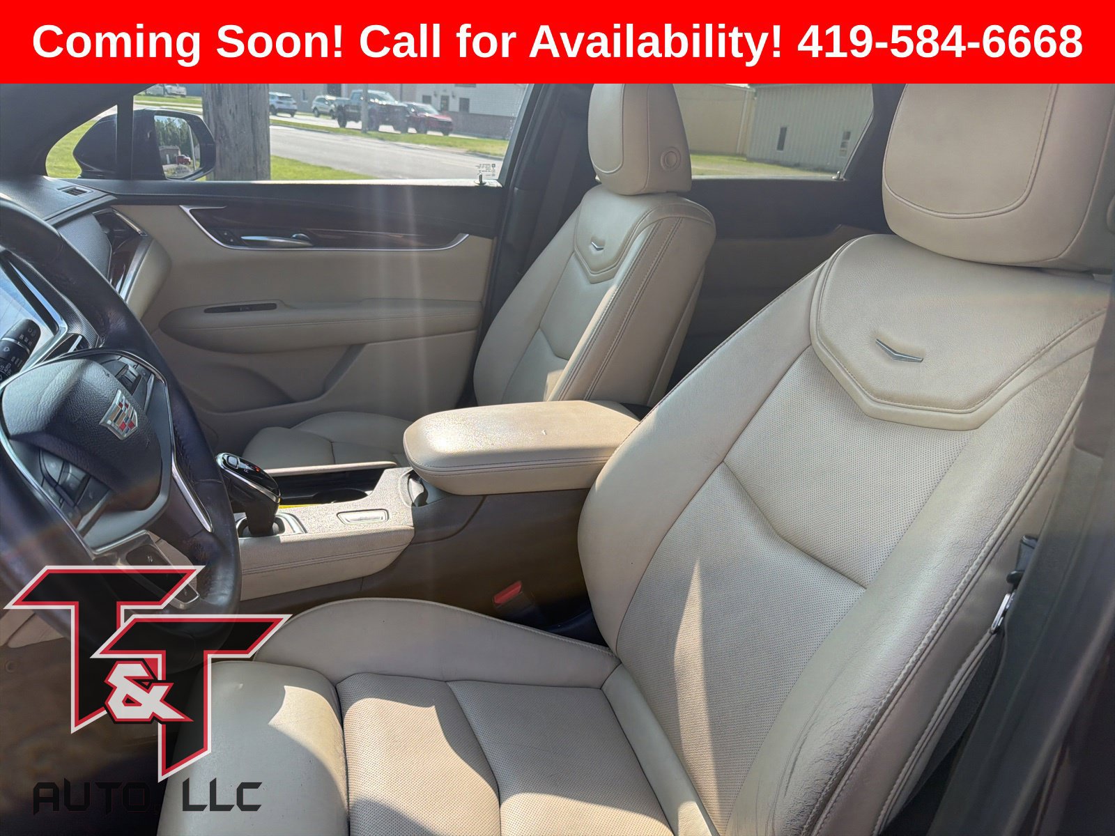 Used 2017 Cadillac XT5 Luxury w/ Driver Awareness Package FWD image 5