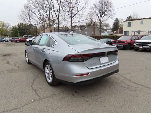 Certified 2024 Honda Accord LX image 4