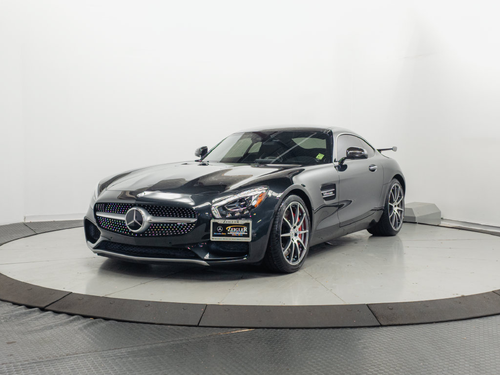 Used 2017 Mercedes-Benz AMG GT S image 3