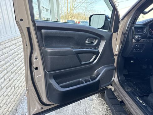 Used 2023 Nissan Titan PRO-4X w/ Off Road Protection Package image 12