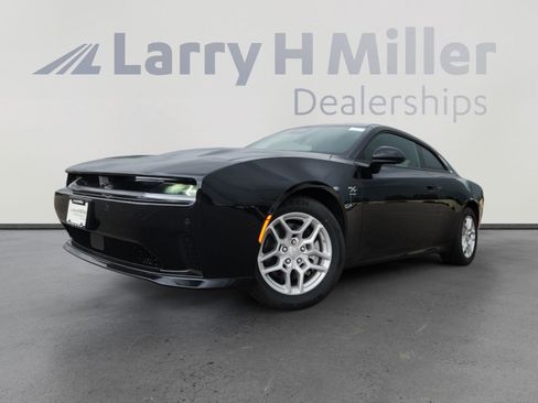 New 2025 Dodge Charger R/T w/ Quick Order Package 25M R/T image 1