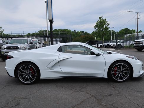 Used 2026 Chevrolet Corvette Stingray Premium Conv RWD image 11