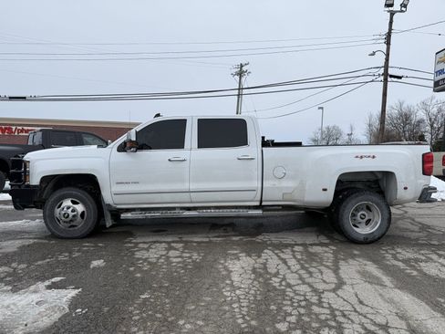 Used 2015 Chevrolet Silverado 3500 LTZ w/ Duramax Plus Package image 3