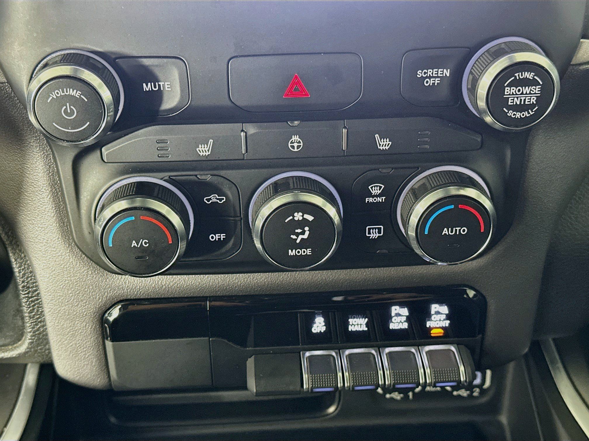 Used 2022 RAM 1500 Big Horn AWD/4WD image 22