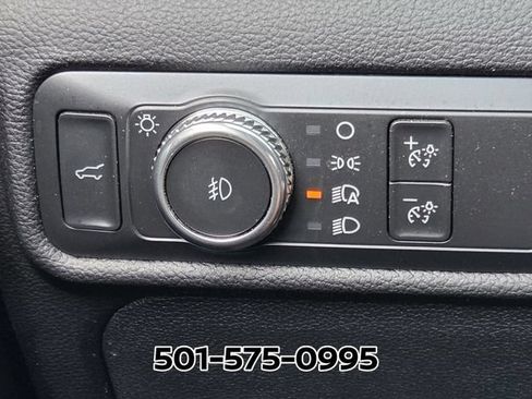 Used 2021 Ford Explorer Limited w/ Equipment Group 301A RWD image 38