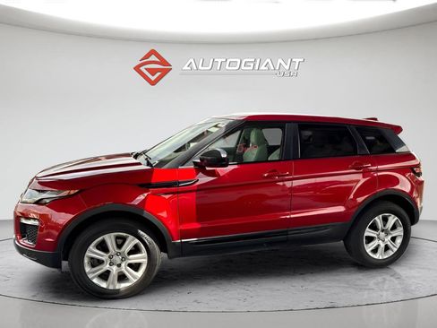 Used 2018 Land Rover Range Rover Evoque image 2
