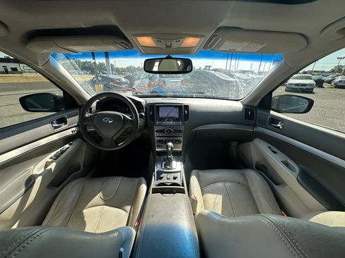 Used 2013 INFINITI G37 x Sedan w/ Premium Pkg AWD/4WD image 11
