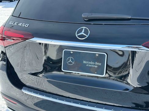 New 2026 Mercedes-Benz GLE 450 4MATIC image 13