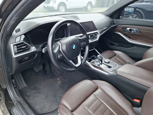 Used 2019 BMW 330i Sedan w/ Convenience Package image 6