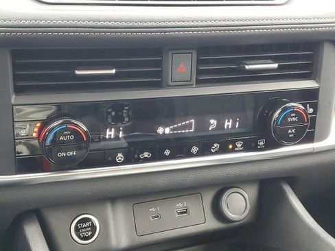 Certified 2023 Nissan Rogue SV w/ SV Premium B Package image 16