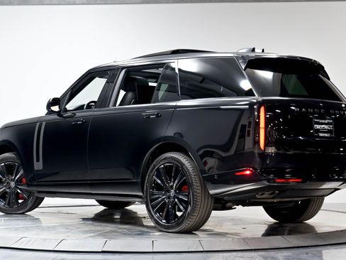 Used 2023 Land Rover Range Rover SV AWD/4WD image 62