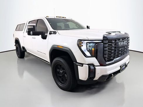 Used 2024 GMC Sierra 2500 Denali Ultimate w/ Max Trailering Package image 1