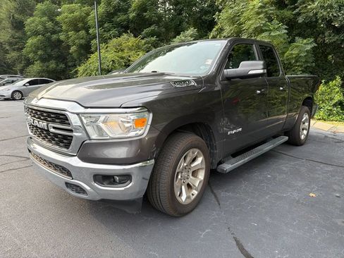 Used 2022 RAM 1500 Big Horn RWD image 2