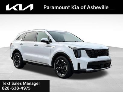 Used 2024 Kia Sorento S