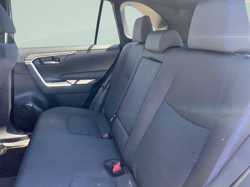 Used 2023 Toyota RAV4 SE w/ Convenience Package AWD/4WD image 16