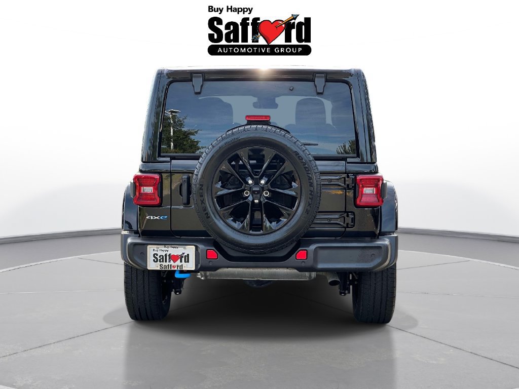 Used 2024 Jeep Wrangler Unlimited Sahara w/ Technology Group AWD/4WD image 7