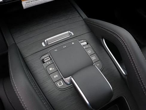 Certified 2026 Mercedes-Benz GLE 350 4MATIC image 44