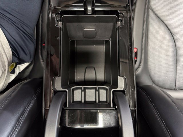 Used 2023 Lincoln Nautilus Reserve AWD/4WD image 42